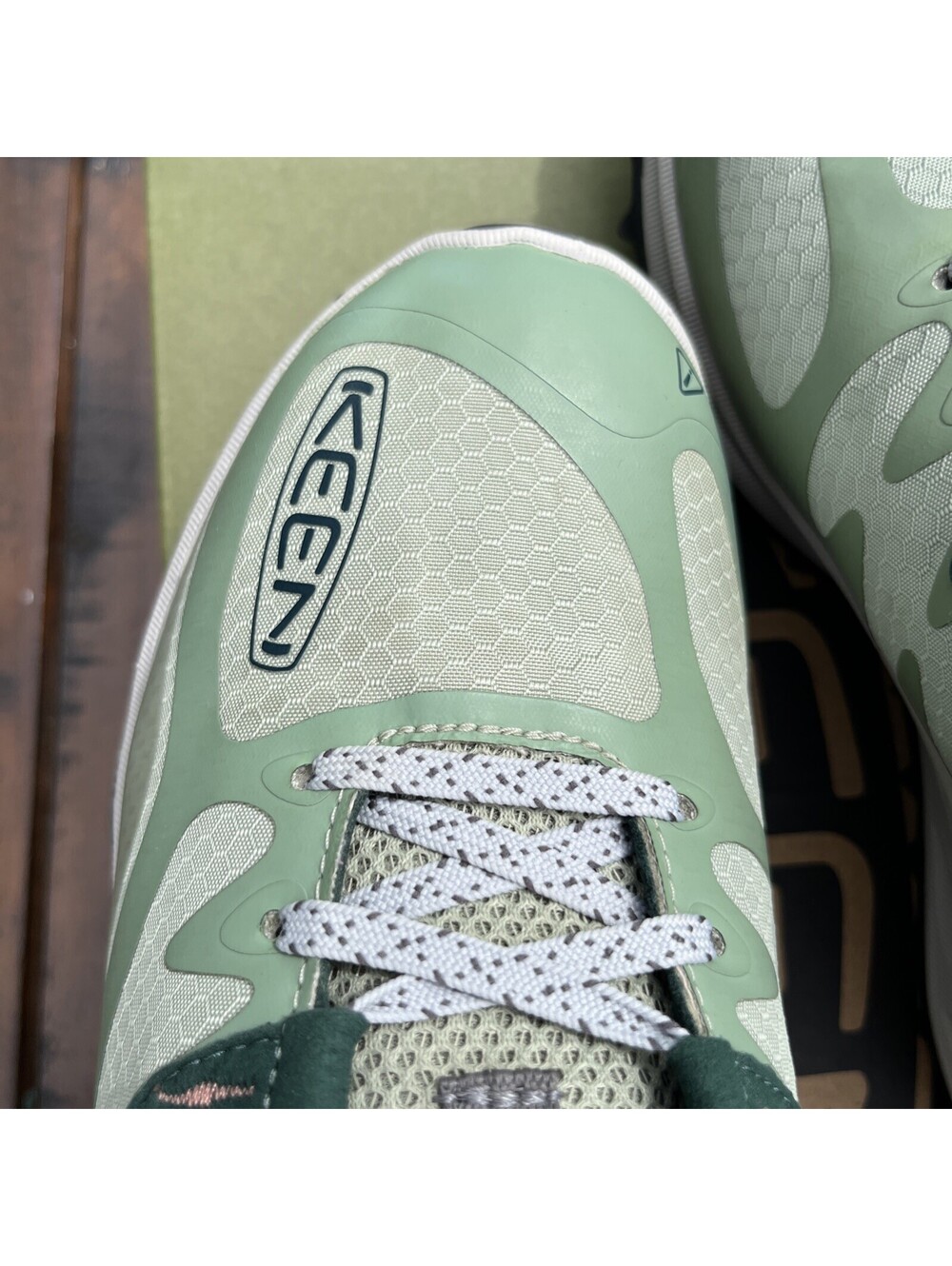 New! KEEN Women's Zionic WP Hiking Shoes Size 7 Desert Sage/Ember Glow $159 MSRP - Picture 8 of 10